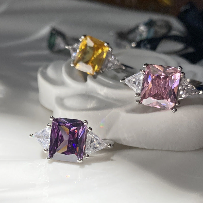 Women Fashion Triangle Shaped Imitation Moissanite Ring Copper Minimalist Geometric Jewelry For Elegant Everyday Wear