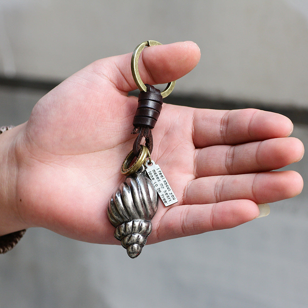 Genuine Leather Keychain Conch Charm Durable Metal Chain Artistic Design Car Keychain Pendant Keyring Keepsake