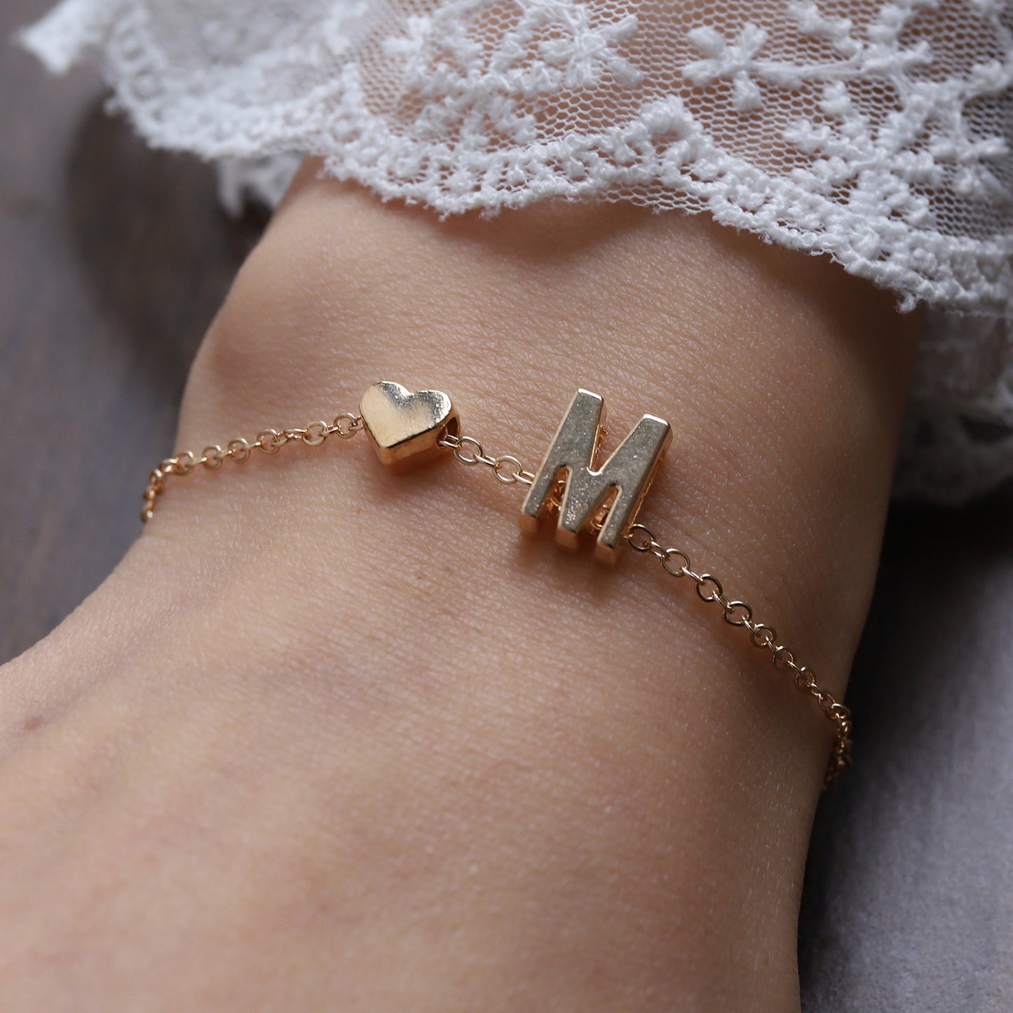 Womens Initial Heart Shaped Letter Charm Bracelet Electroplated Gold And Silver Jewelry Gift For Her And Girls