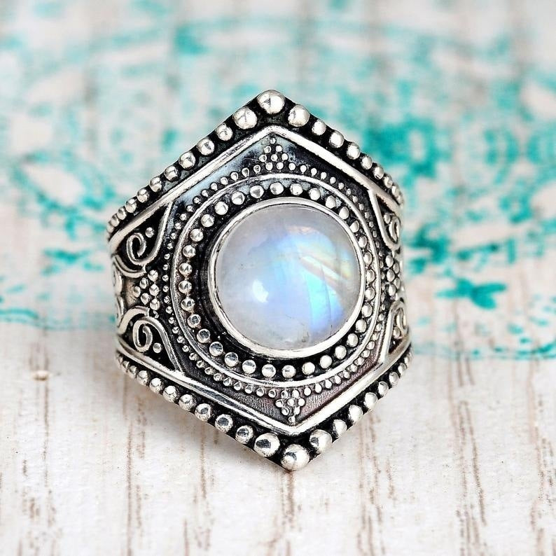 Elegant Geometric Vintage Moonstone Ring In Silver Alloy For Women Jewelry Fashion Timeless Sparkling Shine On