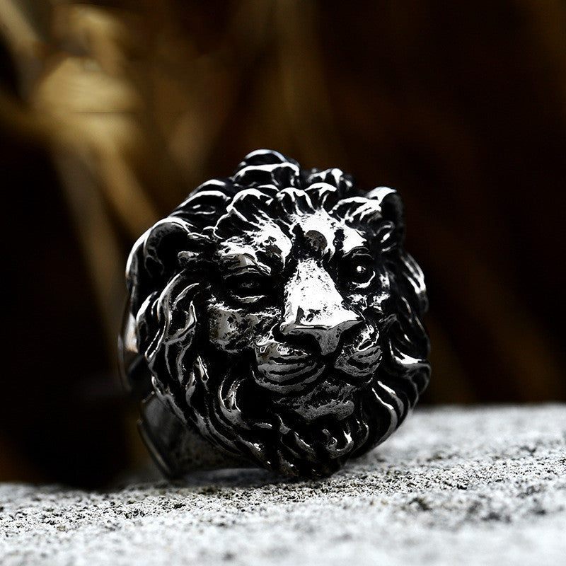 Unisex Titanium Steel Ring with Eagle and Lion Head Vintage Polished Biker Ring Fashion Jewelry Gift for Men and Women Party Daily Wear Statement Ring