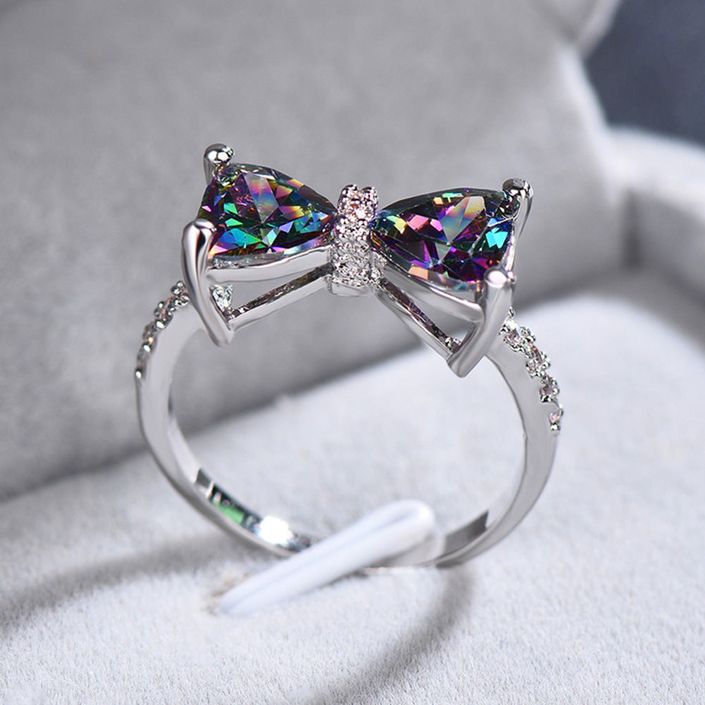 New Womens Bow Zircon Ring Copper Material Shape Bow Treatment Zircon Color F1647 Size 6 7 8 9 10 Packing Ring X1PCS