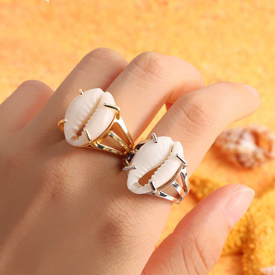 Womens Natural Conch Shell Ring Gold Plated Silver Ring For Women European Fashion Jewelry Individually Packed