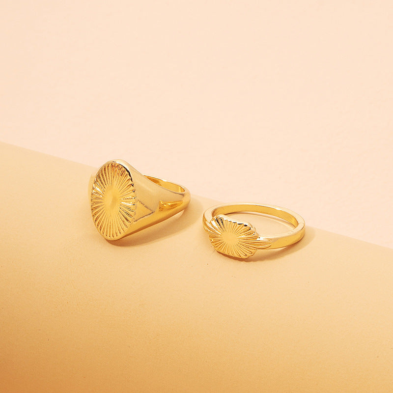 Womens Fashion Ring Electroplated Alloy Elegant Ring Average Size European And American Ring Jewelry Color Gold