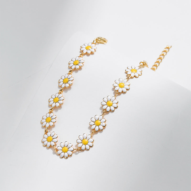 Womens Copper Flower Bracelet Dripping Oil Design With Daisy Fashion Jewelry Accessories Elegant Gift For Her