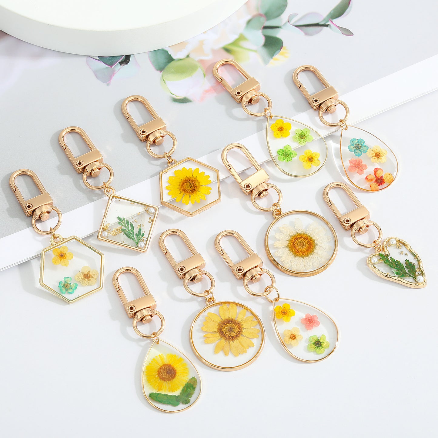 Resin Flower Keychain With Dried Flowers Pendant Oil Drip