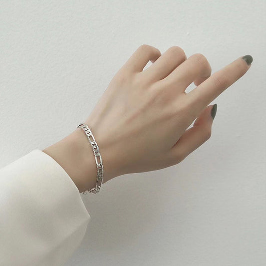 Womens Retro Tank Chain Bracelet High Quality Alloy Adjustable Length Fashionable Bangle Jewelry For Daily Use