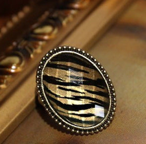 Women Alloy Ring Vintage Oval Cow Pattern Geometric European American Fashion Jewelry Unset Gemstone Ring Chic Lux