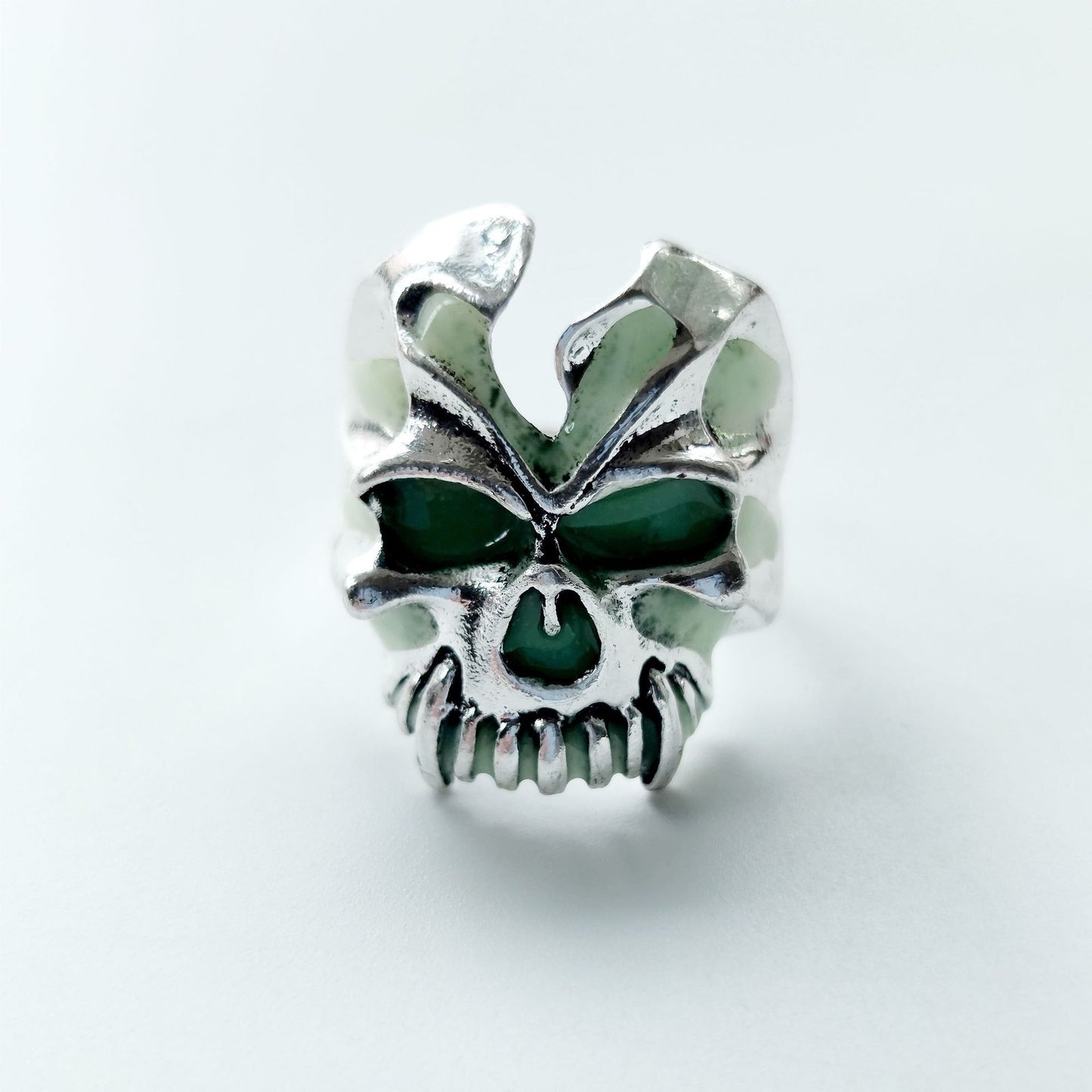 Mens Vintage Ghost Head Rings Toothy Luminous Adjustable Alloy Geometric Rings Fluorescent Inlay Glowing Skull Ring