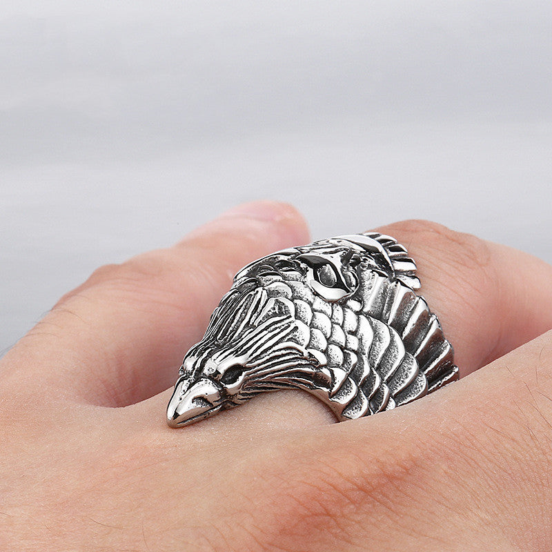 Men's Fashion Ring Personalized Stainless Steel Crow Design Ring Geometric Statement Ring Simple Titanium Steel Ring for Him Fashion Jewelry Gift