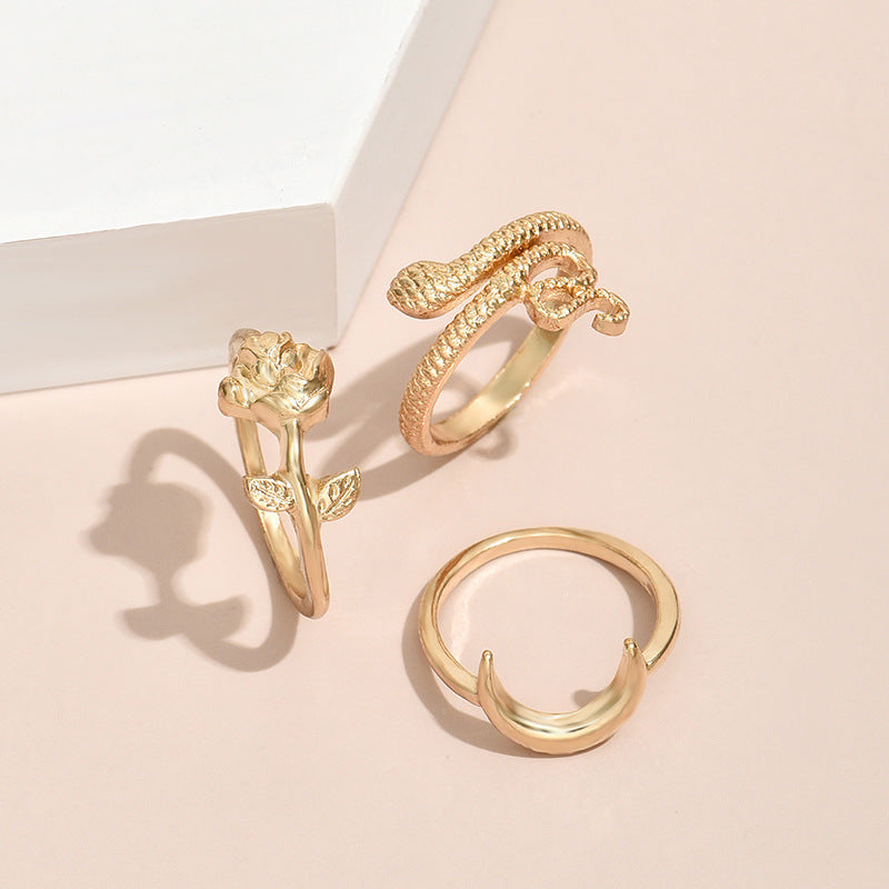 Womens Ring Set Three Piece Elegant Flower Rings Gold Tone Electroplated Alloy Lightweight Metal Rings Fashion