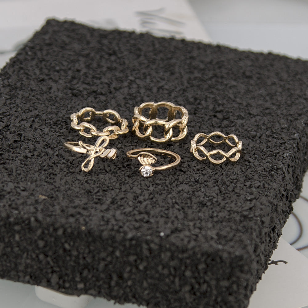 Womens Five Piece Ring Set Geometric Alloy Jewelry Electroplated Finish Fashion Accessories European Americans