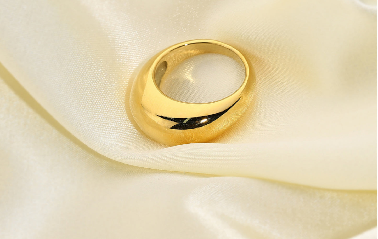 Anna Gold Ring