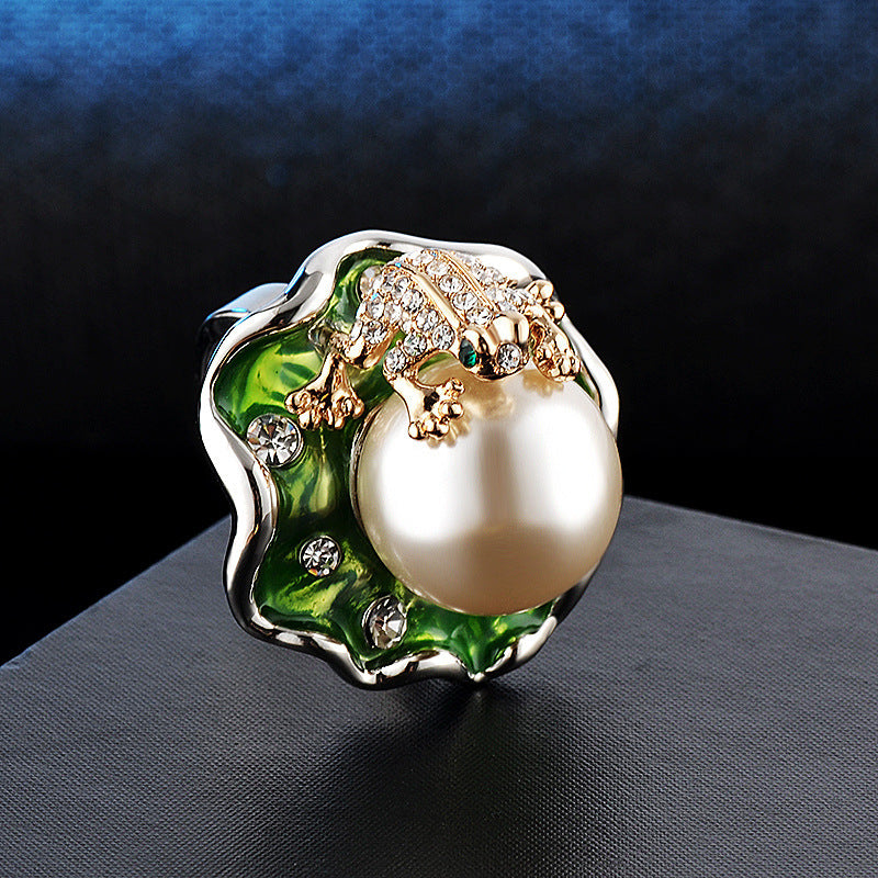 Womens Alloy Frog Lotus Leaf Ring Inlaid Pearl Sparkling Accents Fashion Jewelry Durable Statement Gift Styles