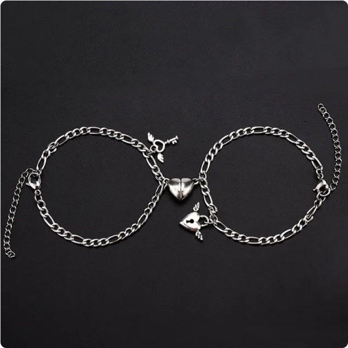 Couple Magnetic Heart Bracelet Valentines Day Gift Alloy Circular Design Fashion Jewelry Set for Women and Men