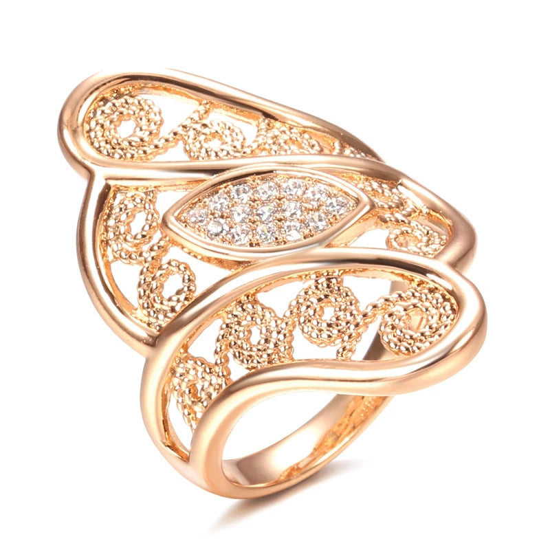 Gold Plated Copper Ring With Rhinestone Flower Design Elegant Womens Jewelry Gift For Her Durable Accessory Fashion