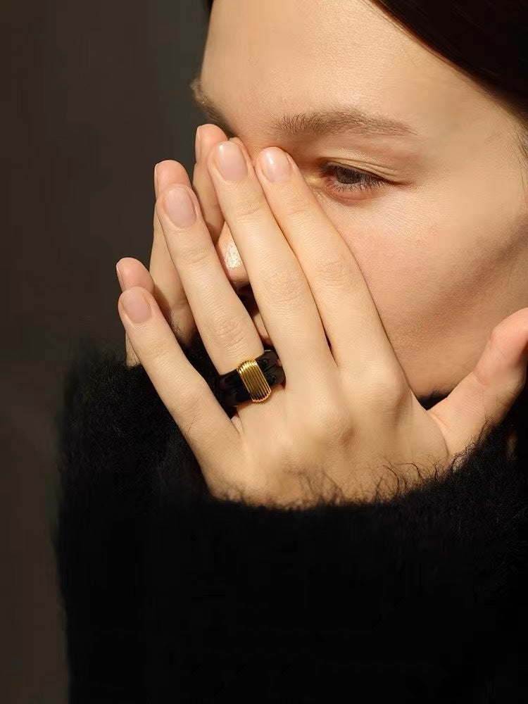 Womens French Retro Black Ring With Gold Enamel Drip Glazed Geometric Copper Ring Simple For Her Drip Oil Blue