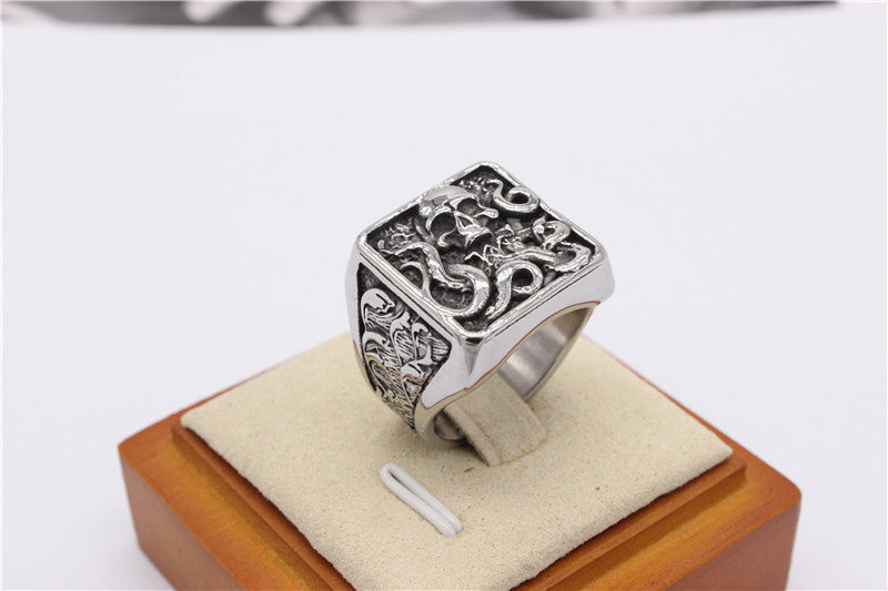 Mens Titanium Steel Octopus Ring Personalized Squid Ornament Retro Gothic Statement Jewelry Durable Fashion Accessory