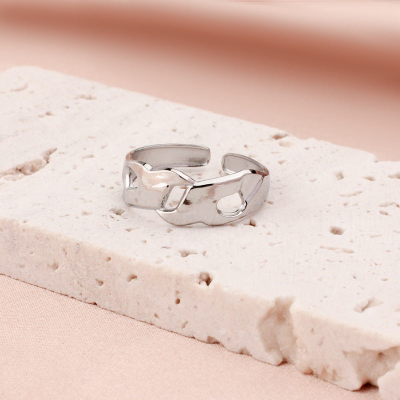 Titanium Steel Adjustable Openwork Ring Vintage Palace Style Geometric Ring For Women Fashion Jewelry Style Edition