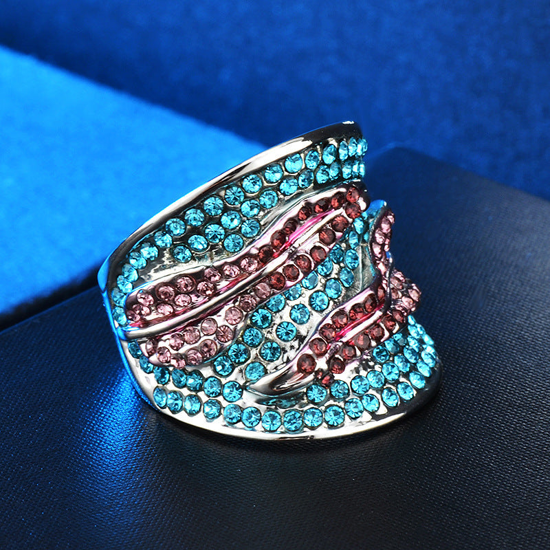 Couple Ring with Diamond Colored Leaf Design Fashion Alloy Ring Set with Rhinestones Exquisite Workmanship Vacuum Color Preserving Electroplating Environmental Protection Safety