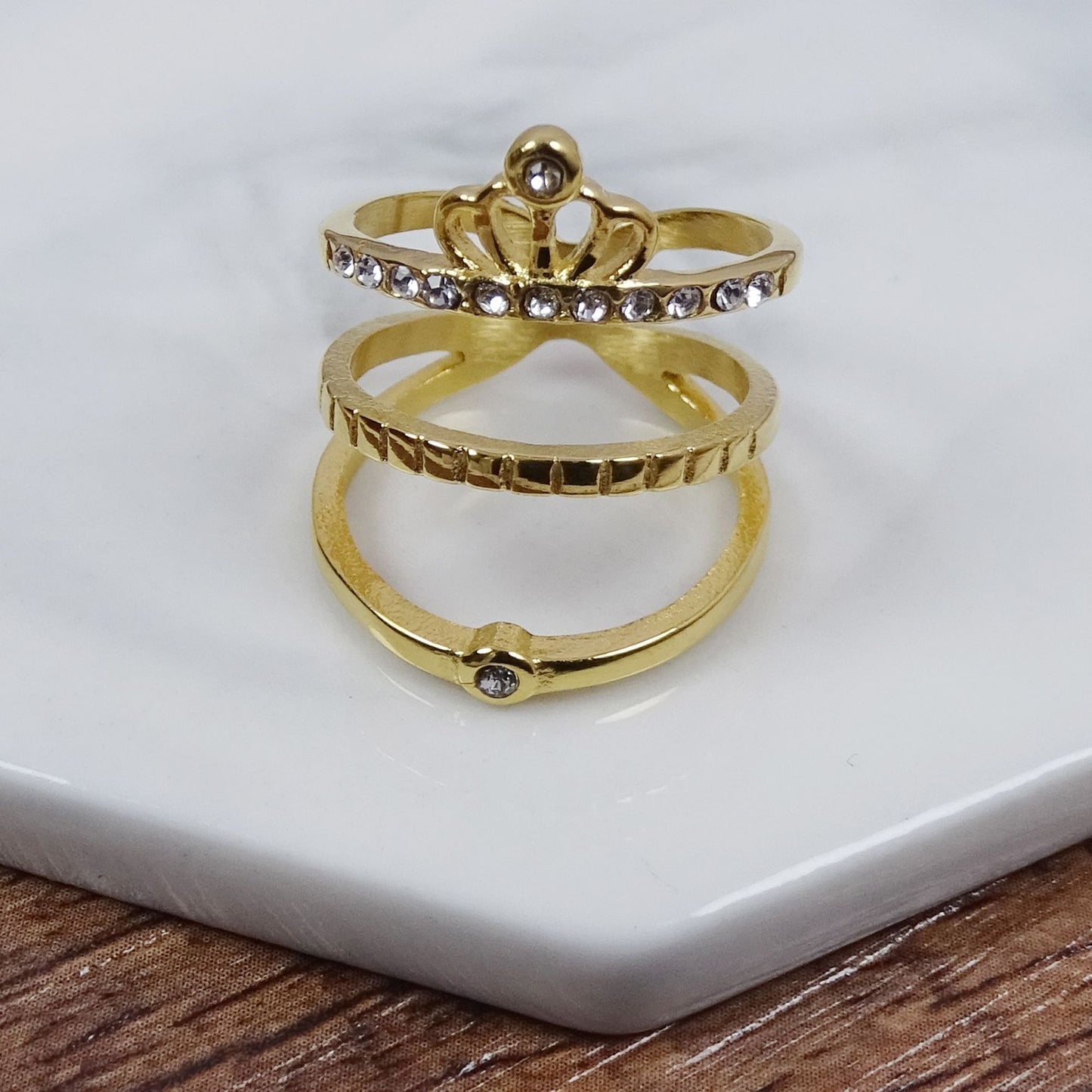 Titanium Steel Diamond Ring Vintage Crown Design Golden Polished Band For Men Gift Fashion Accessory For Him A