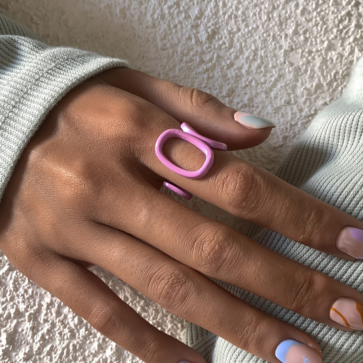 Women Geometric Hollow Ring Electroplated Alloy Spray Painted Fashion Jewelry Individually Packed Gift For Her Everyday