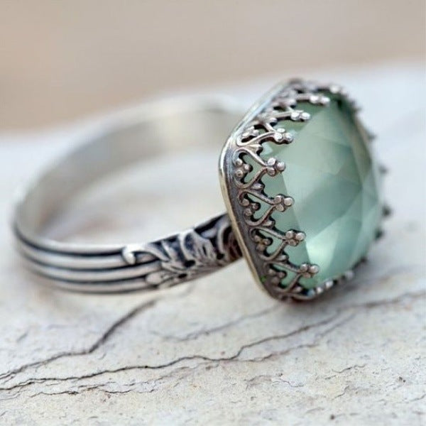 Geometric Statement Ring With Emerald Rhinestone Antique Silver Finish Alloy Jewelry For Women Perfect Gift For Style