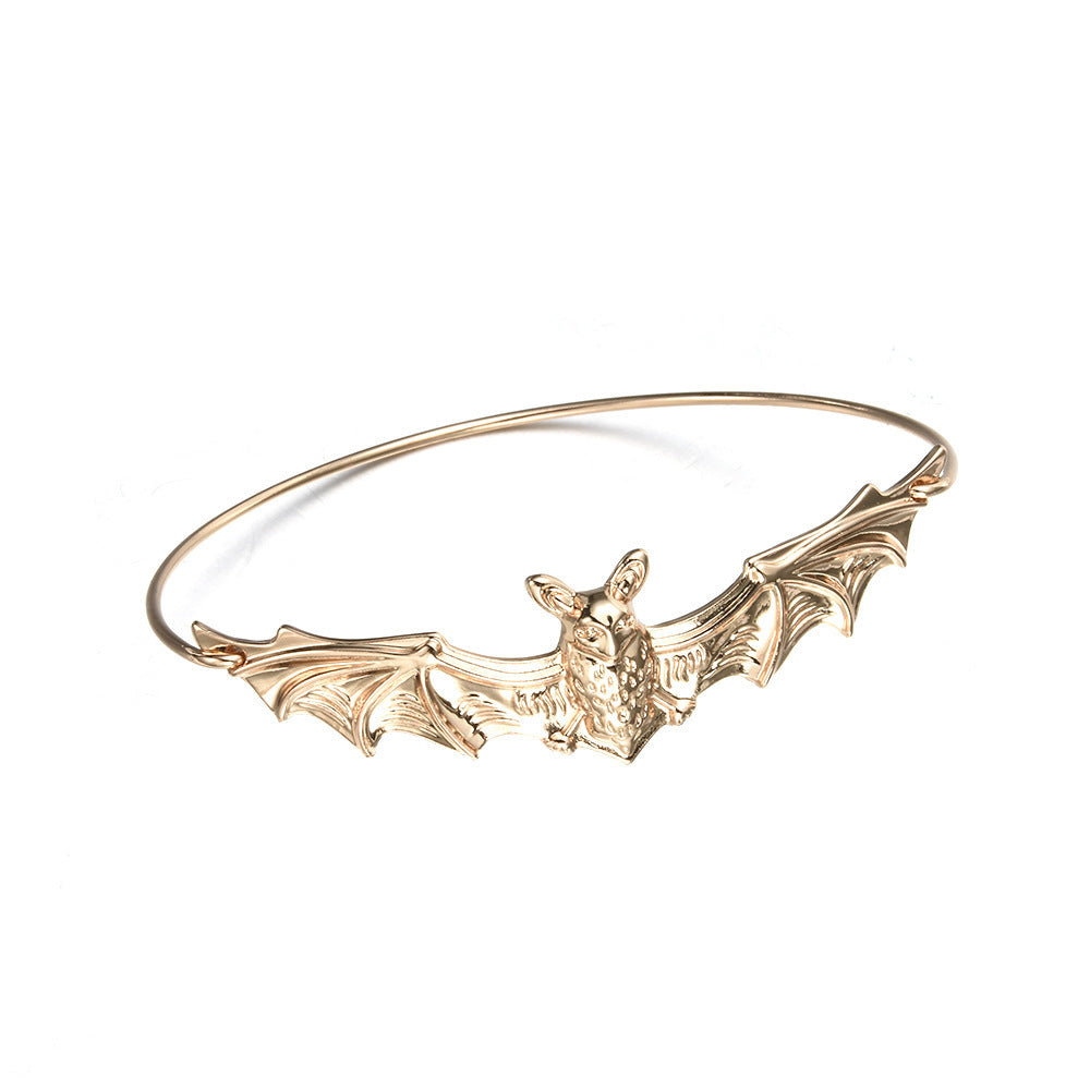 Womens Bat Bracelet Retro Alloy Jewelry Halloween Costume Accessory 6cm Diameter Bracelet for Women Little Bat