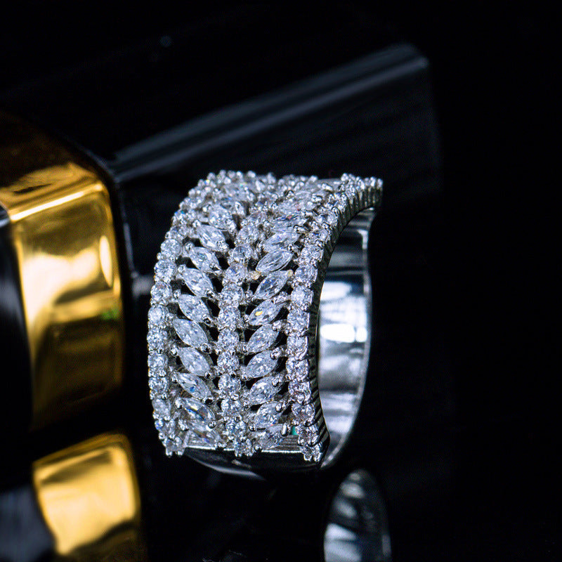 Womens Ring Micro Inlaid Zircon Geometric Copper Electroplated American Fashion Jewelry Elegant Statement Chic