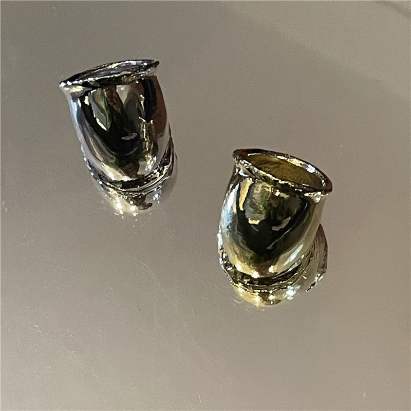 Gold Plated Metal Ring Exaggerated Curved Glossy Design Women Trendy Fashion Jewelry Durable Statement Accessory