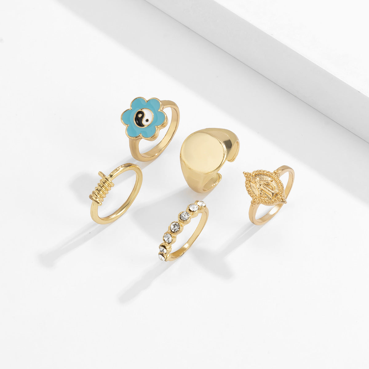 Vintage Rings With Rhinestone Accent Geometry Dripping Oil Effect Alloy Ring Exquisite Birthday Gift Ring Sets