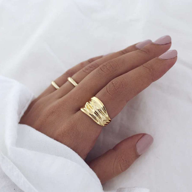 Women's Stainless Steel Ring with 18k Gold Plated Geometric Design Fashion Jewelry Statement Ring for Her Elegant Ring Gift for Women Designer Ring