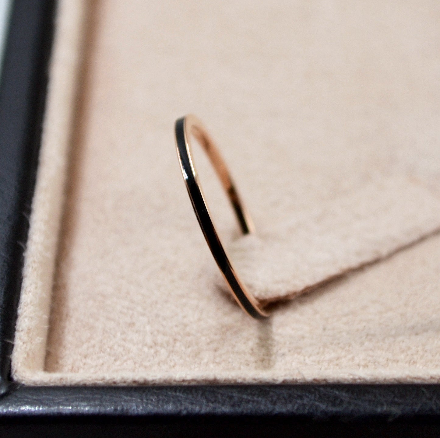 Womens Titanium Steel Ring Epoxy Enamel Rose Gold Plated Minimalist Band Jewelry For Her Sizes 5 6 7 8 9 10 Gift