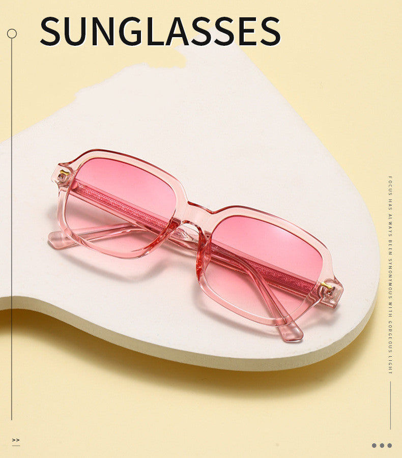 Retro Square Sunglasses Large Frame UV400 Protection Lightweight TR90 Frame Ideal For Men Women Unisex Designs