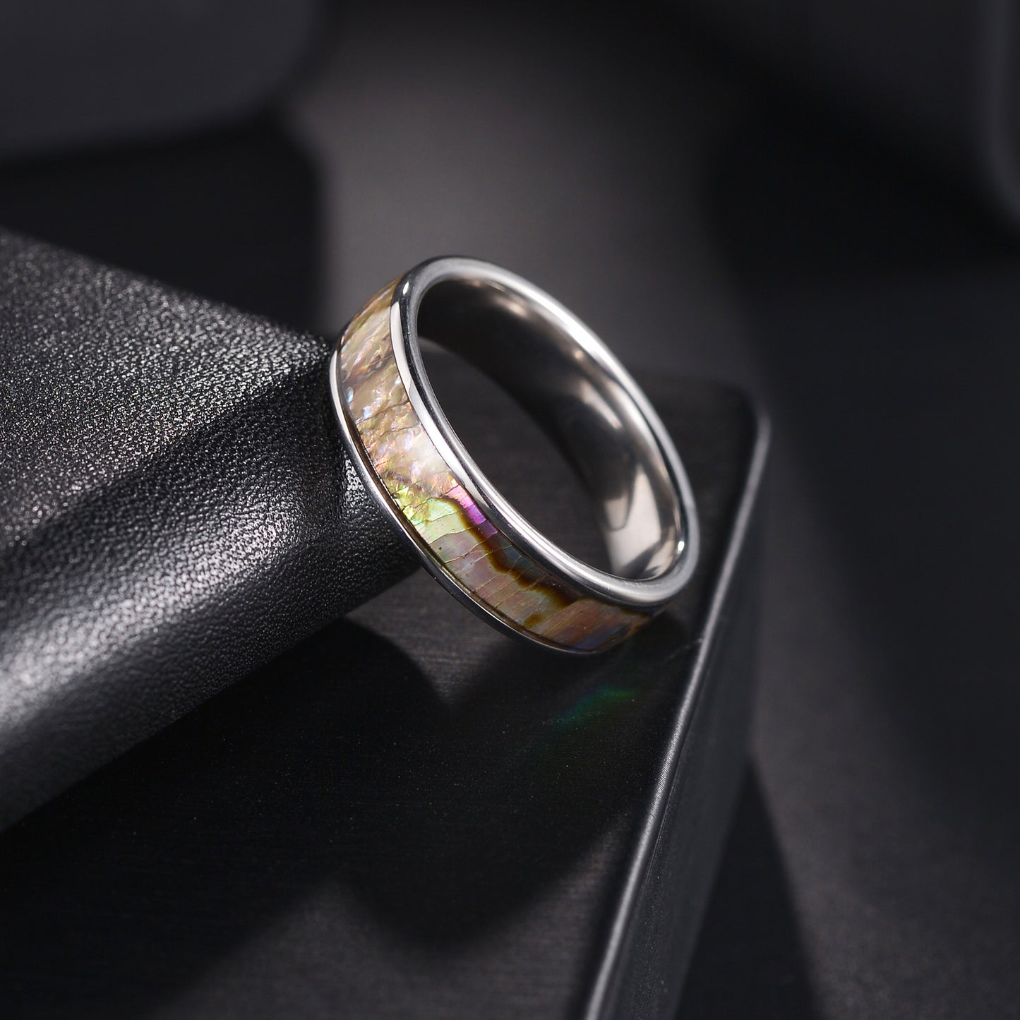 Titanium Steel Shell Ring for Men and Women Electroplated Creative Design 6MM Band Fashion Jewelry Gift Everyday Wear