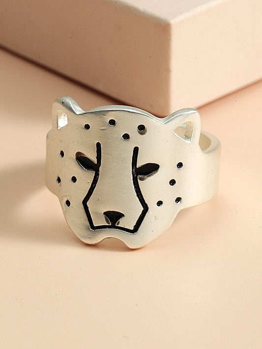 Geometric European Fashion Ring Electroplated Alloy Individually Packed Gift for Women and Girls Everyday Glow