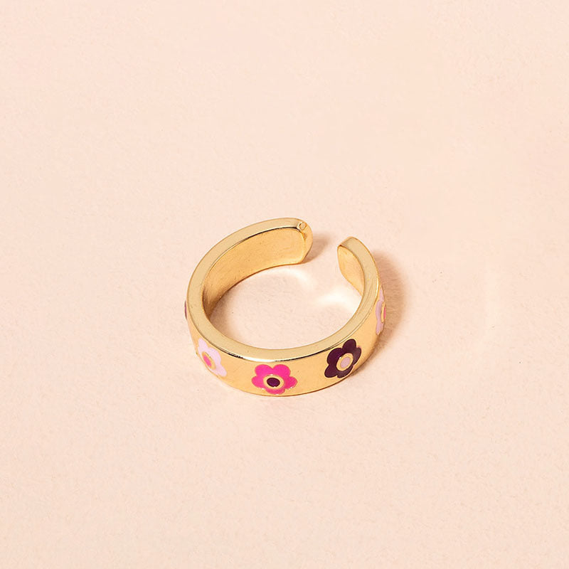 Womens Heart Ring Electroplated Alloy Retro Design Elegant Birthday Gift Travel Keepsake Ring Gold Tone Finish