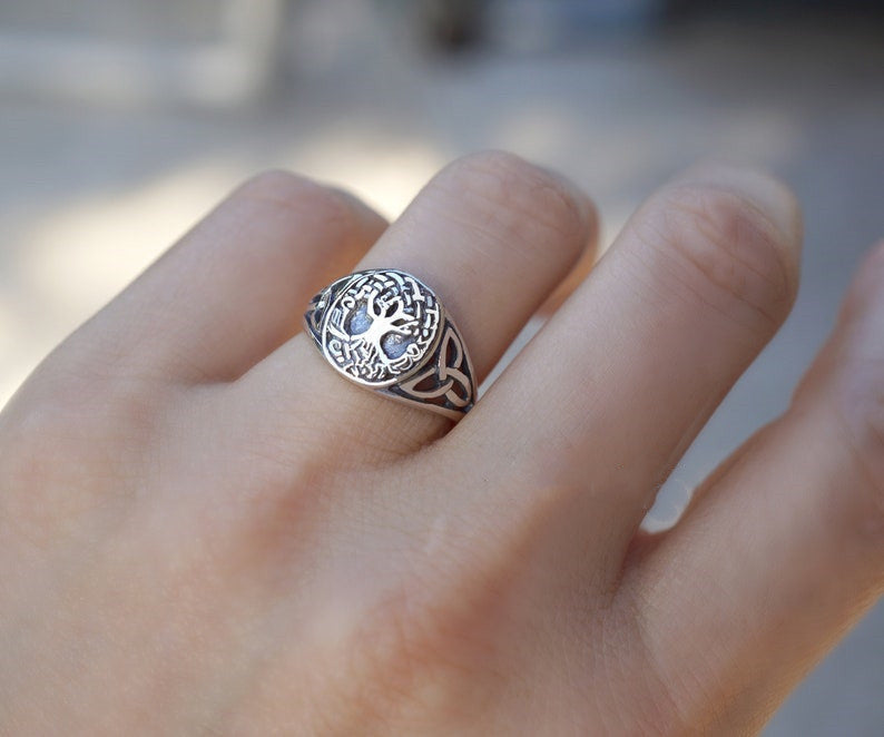 Unisex Tree Of Life Ring Vintage Silver Alloy Jewelry Electroplated Craftsmanship Gift Handcrafted Timeless Appeal