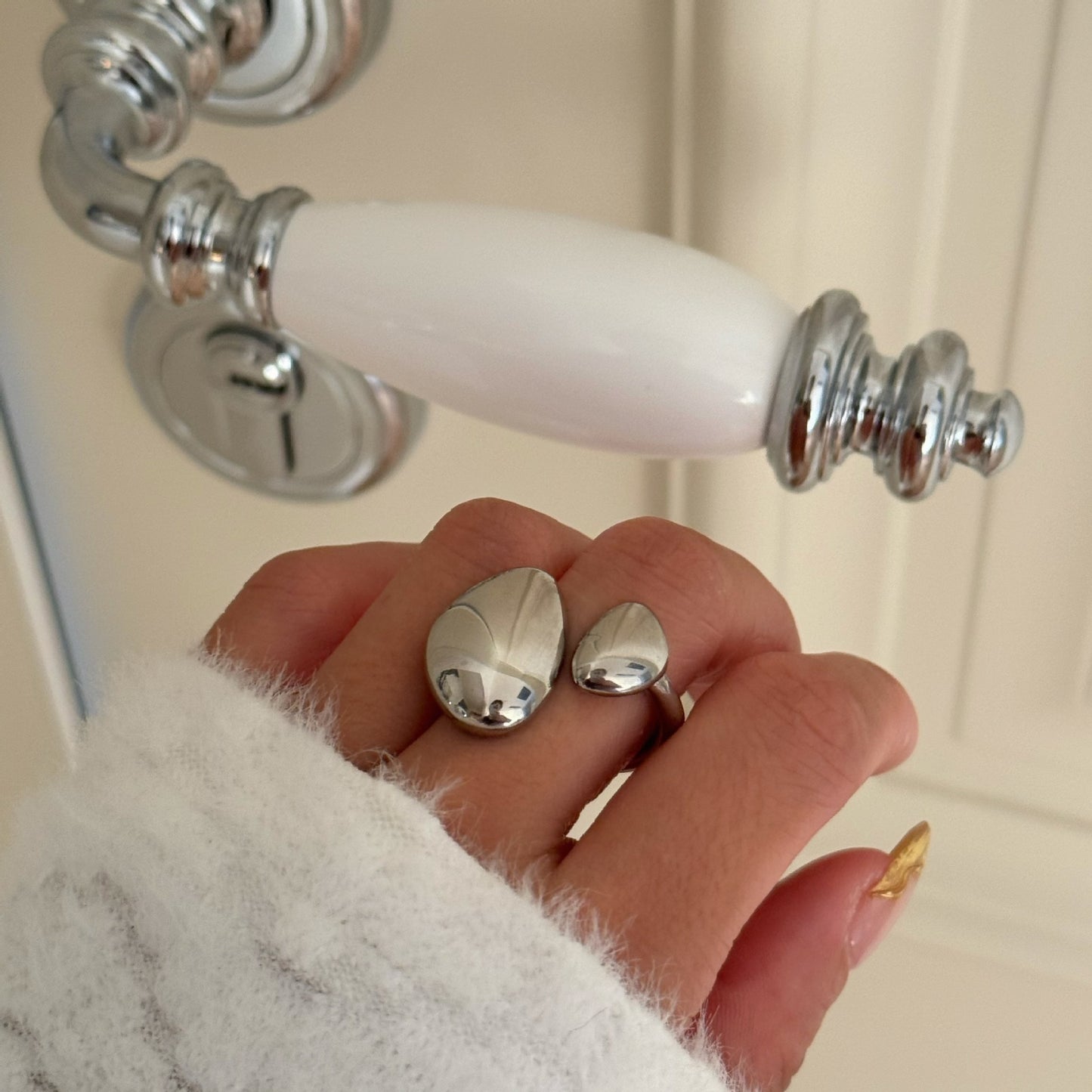 Womens Gold Plated Ring Titanium Steel Irregular Polished Open Band Heart Ring Adjustable Size Silver Glamorous