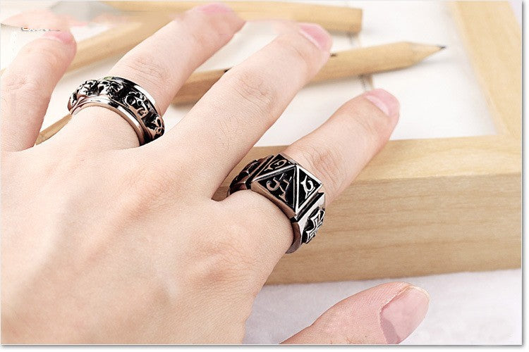 Mens Titanium Steel Ring Retro Electroplated Fashion Jewelry Ring For Men Statement Band Vintage Finish Luxury