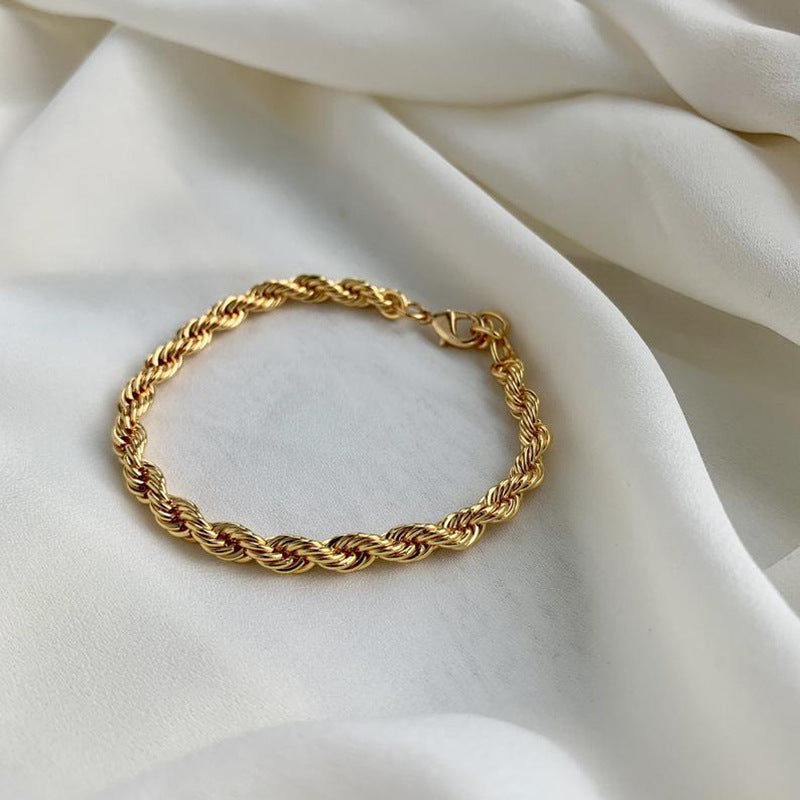 Women Geometric Bracelet Plated Alloy Twist Chain Hand Jewelry Retro Design Simple Golden Bracelet Fashionable