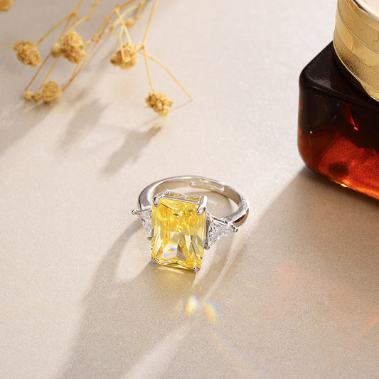 Copper Rhinestone Ring for Women European Style Fashionable