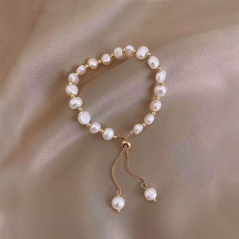 Womens Imitation Pearl Bracelet Sweet Special Shaped Beads Pull Out Design Elegant Bracelet For Women Gift Set