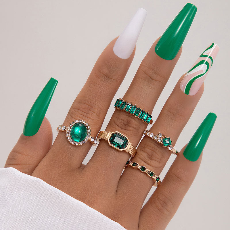 Unisex Alloy Rings Set Electroplated Finish Love Palm Emerald Diamond Ring Set Fashion Jewelry 4 Piece Set Now