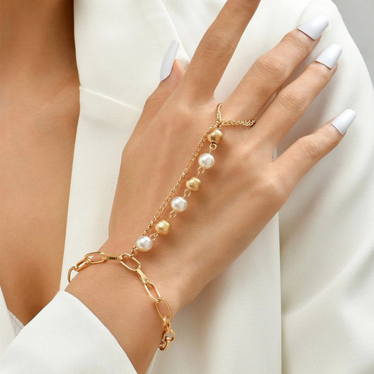 Womens Pearl Bracelet Elegant Alloy Bangle With Extension Chain European Geometric Design Fashion Jewelry For Women