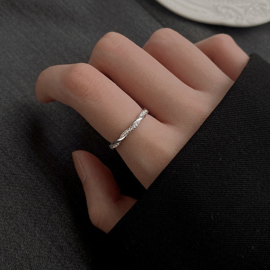 Womens Adjustable Geometric Copper Ring Electroplated Twist Ring Affordable Luxury Fashion Jewelry For Women Style