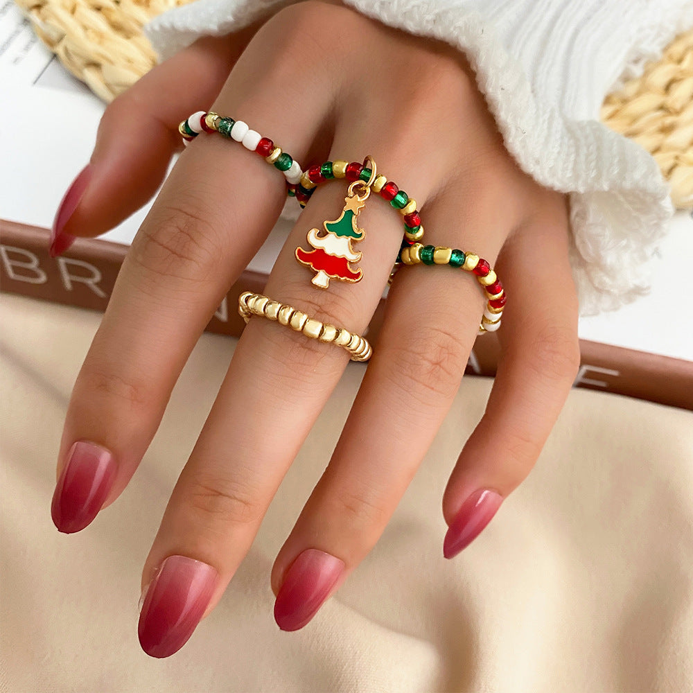 Holiday Alloy Ring Set With Snowflake Gift Box Elk Bell Santa Claus Designs Christmas Jewelry Delicate Glitter Finish 4