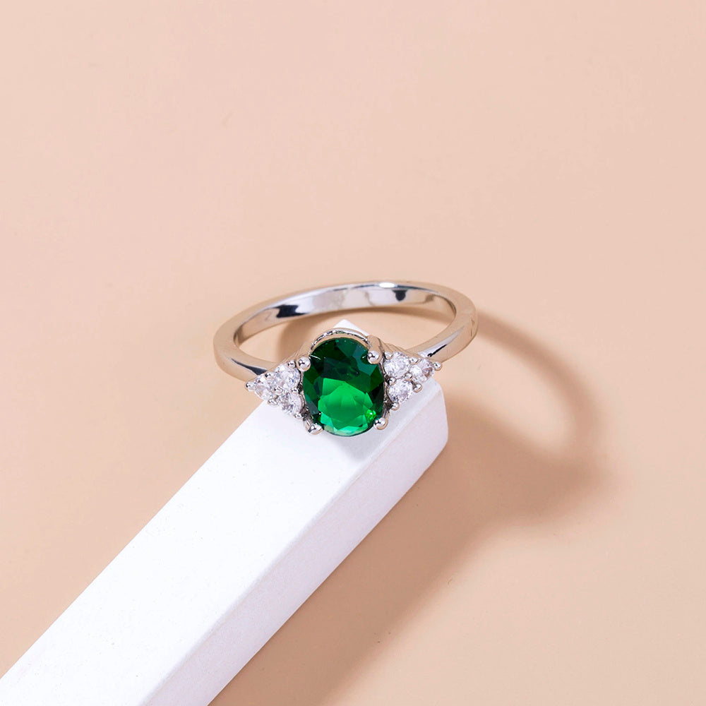 Oval Emerald Green Zircon Ring For Women Adjustable Copper Zircon Jewelry European Style Ring Classic Pure Luxe