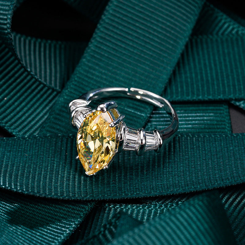 Womens Citrine Gemstone Ring Copper Yellow Crystal Jewelry For Daily Wear Special Occasions Elegant Dainty Korean