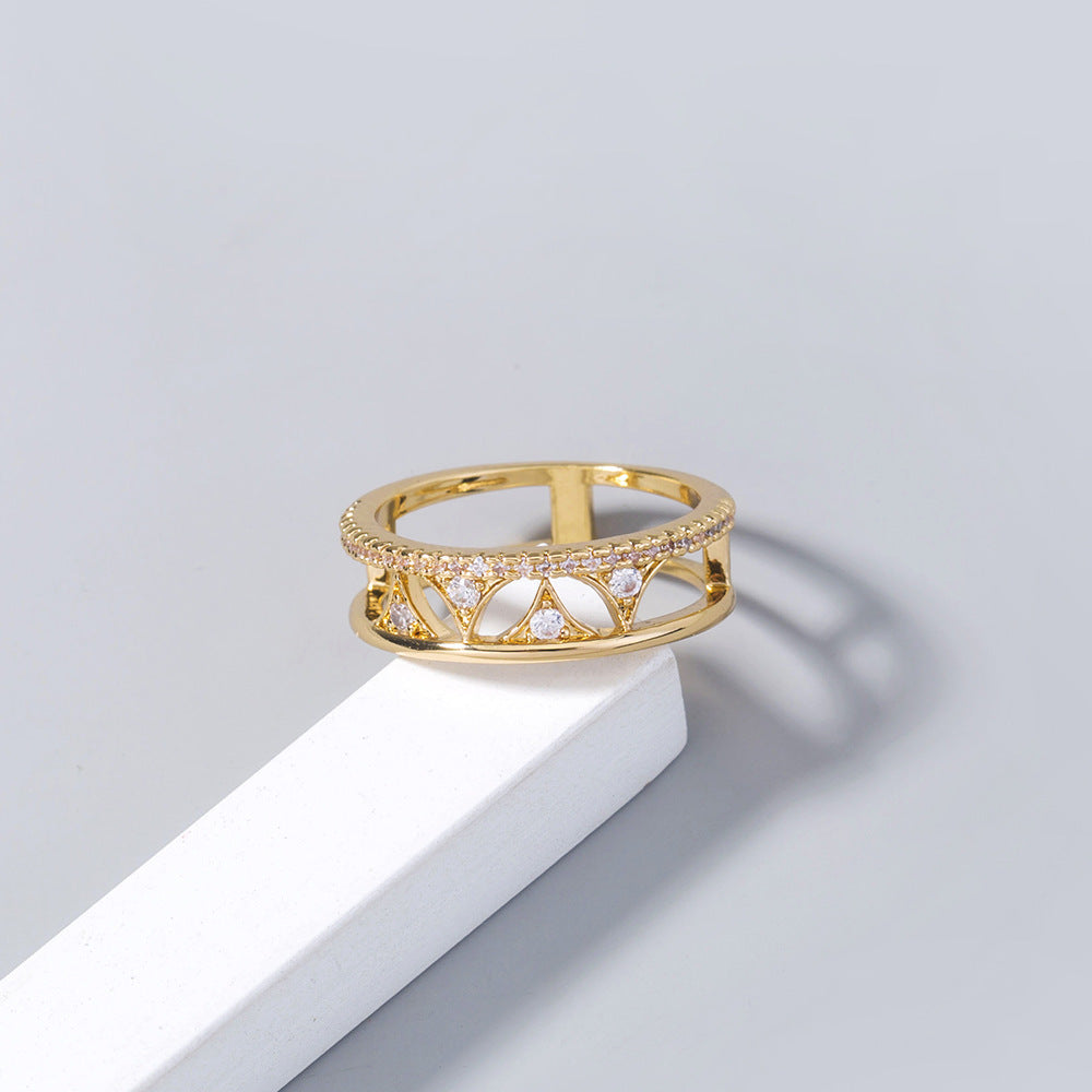 Womens Triangle Zircon Ring Copper Geometric Jewelry For Everyday Wear Party Gift Classic Elegant Jewelry Gift Idea